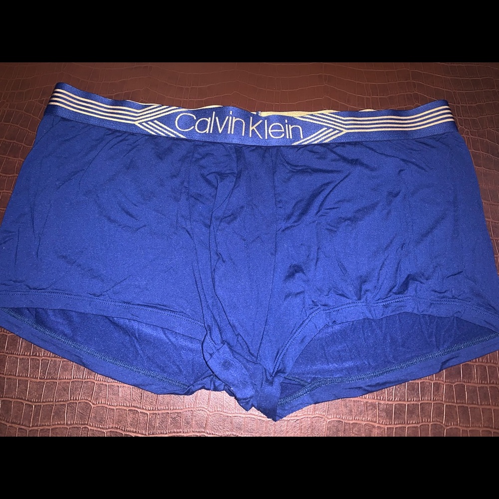 Calvin Klein Men's Holiday Lines Low Rise Trunk